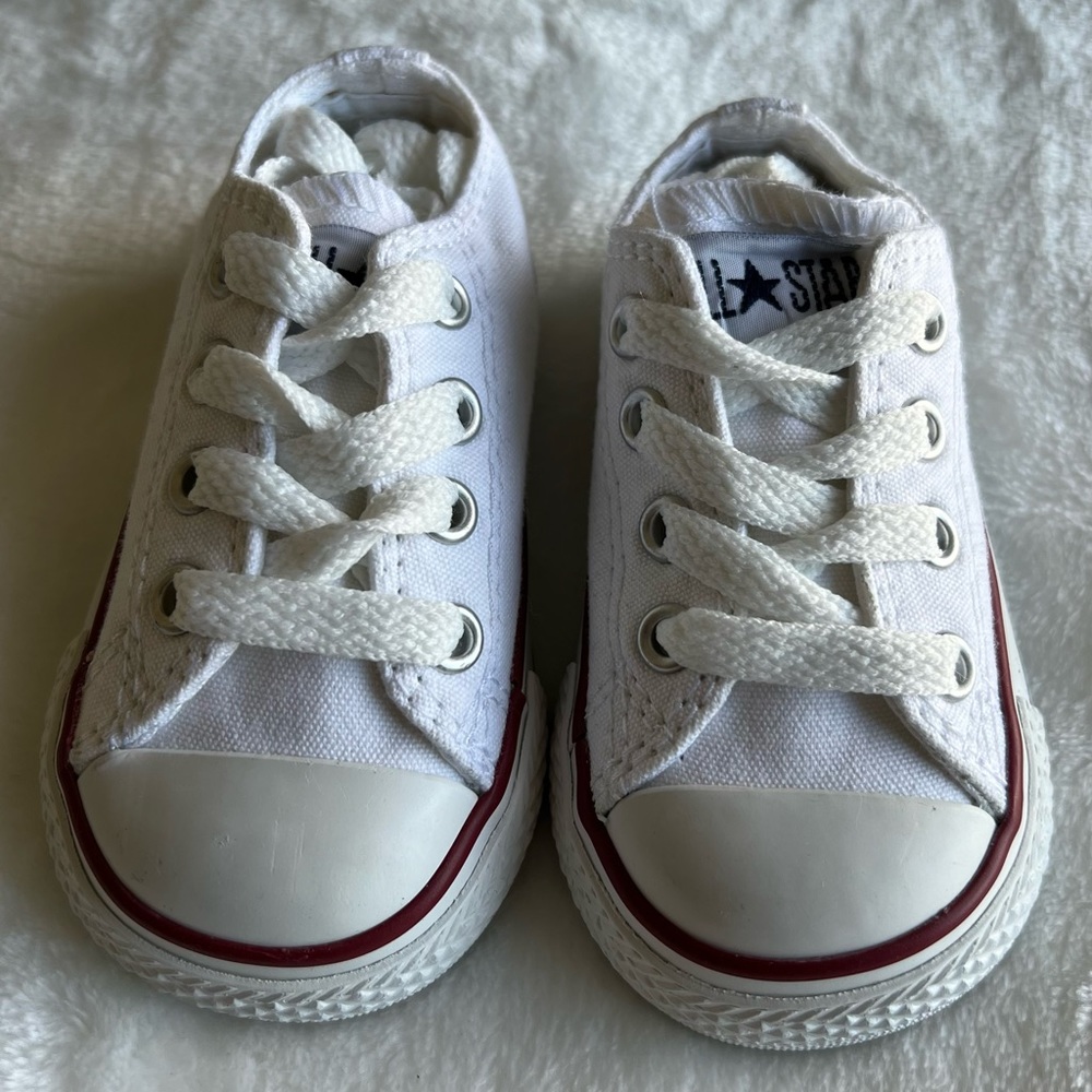 Converse All Star - Infant - White Size US3. New without tags or box